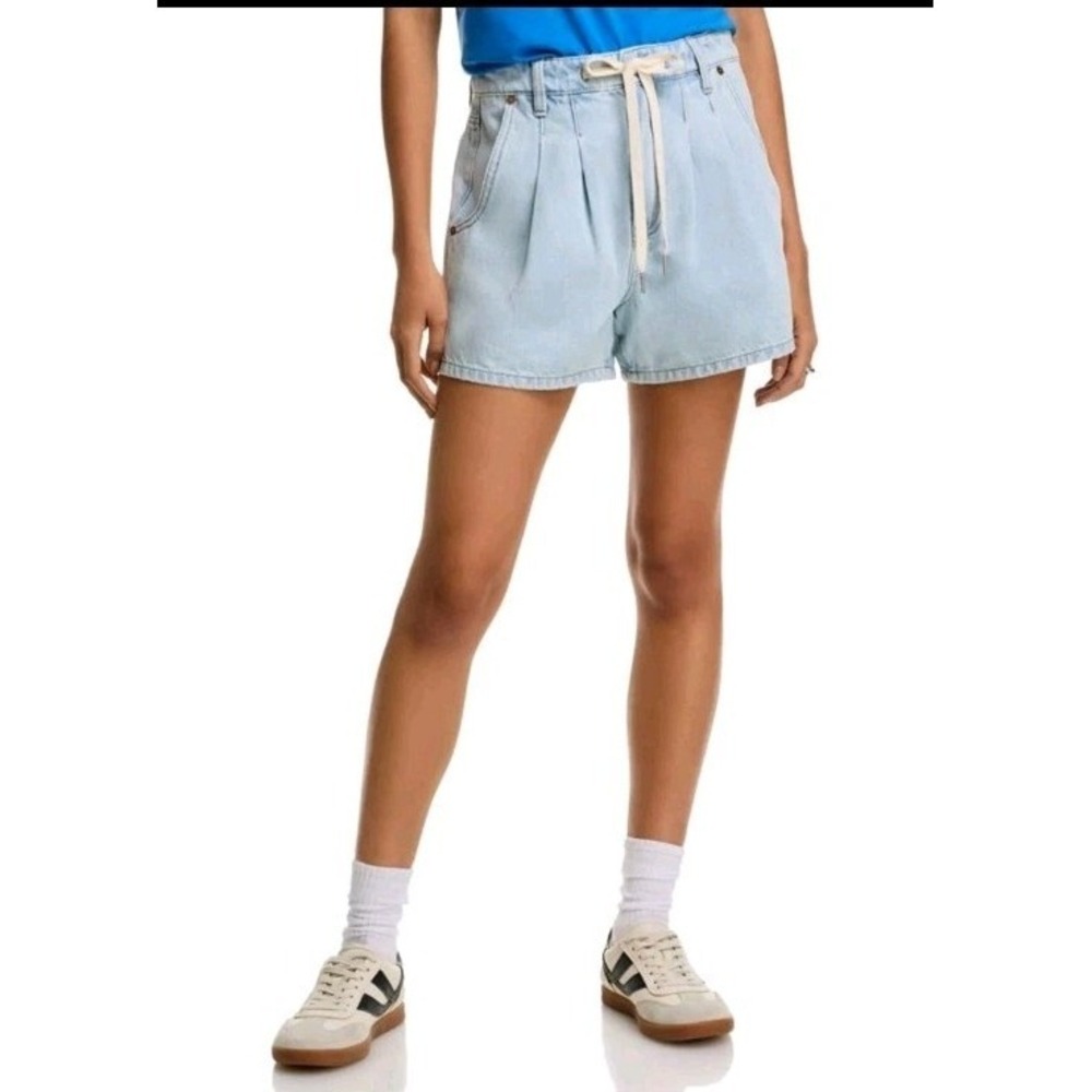 BlankNYC Women Pleated Denim Shorts Size 31 Light Wash Blue Pockets Drawstring